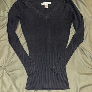 Urban Behavior Black V-Neck Sweater- Size XS